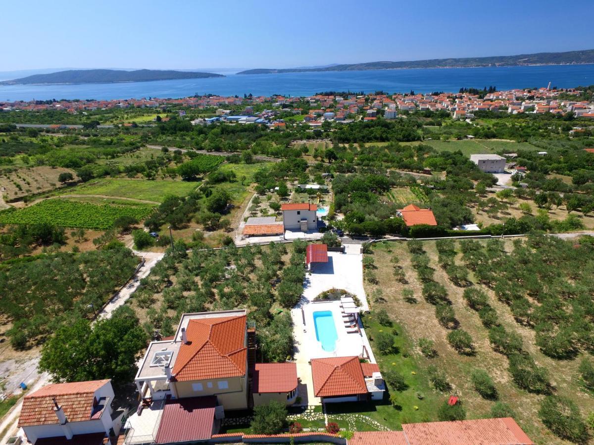 Villa Oliva Kaštela Extérieur photo