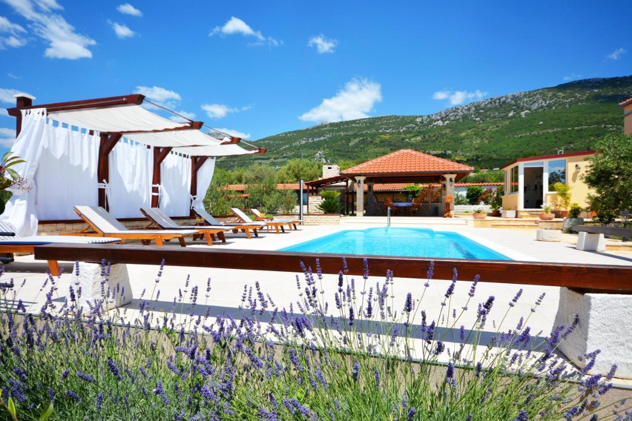 Villa Oliva Kaštela Extérieur photo